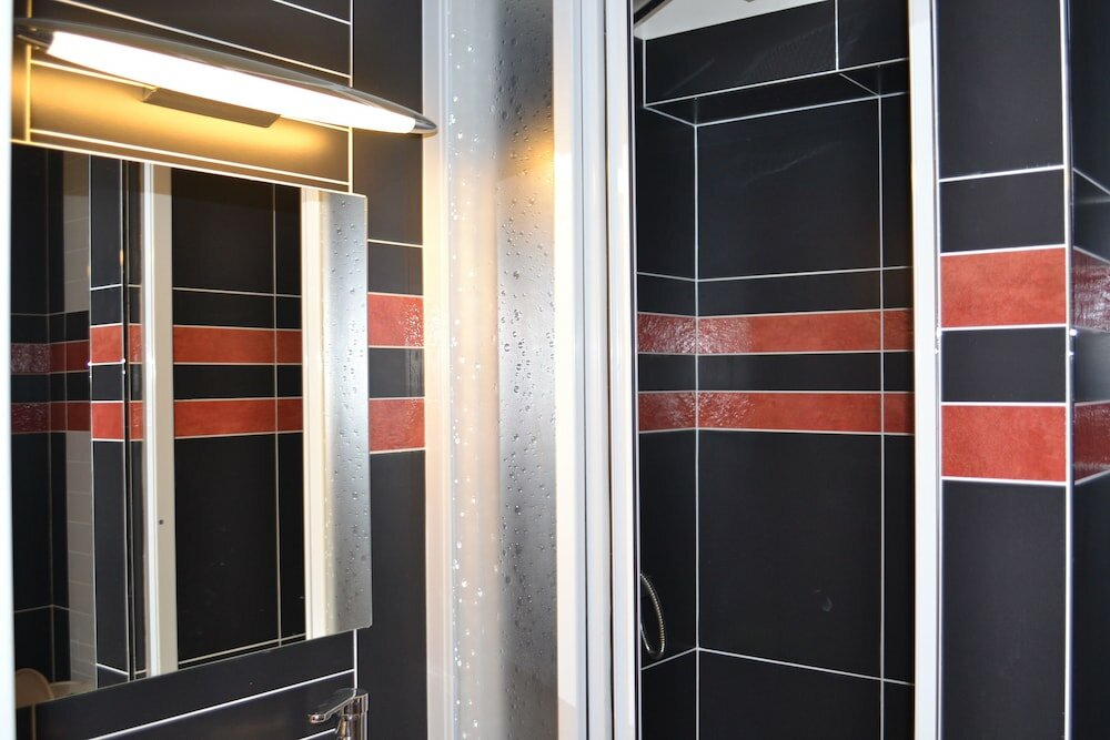 Фото Charles Bridge Hostel & Apartments