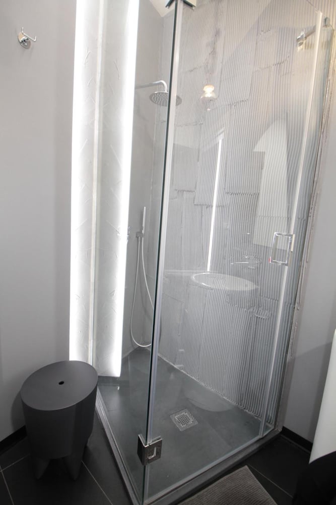 Фото Iperbole Suite