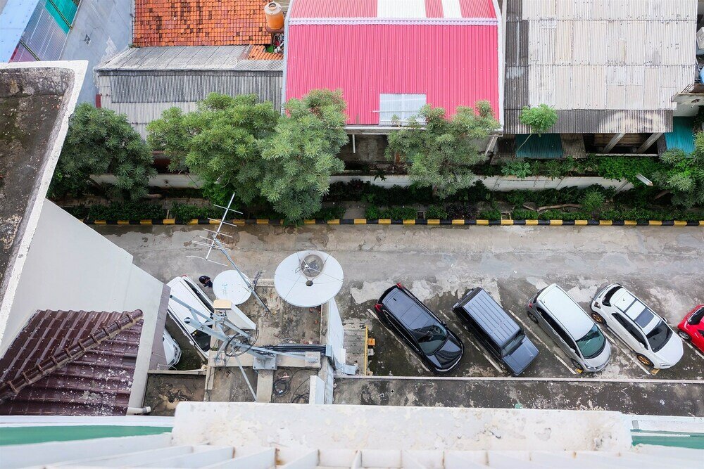 Фото Cozy 2br Salemba Residence Apartment