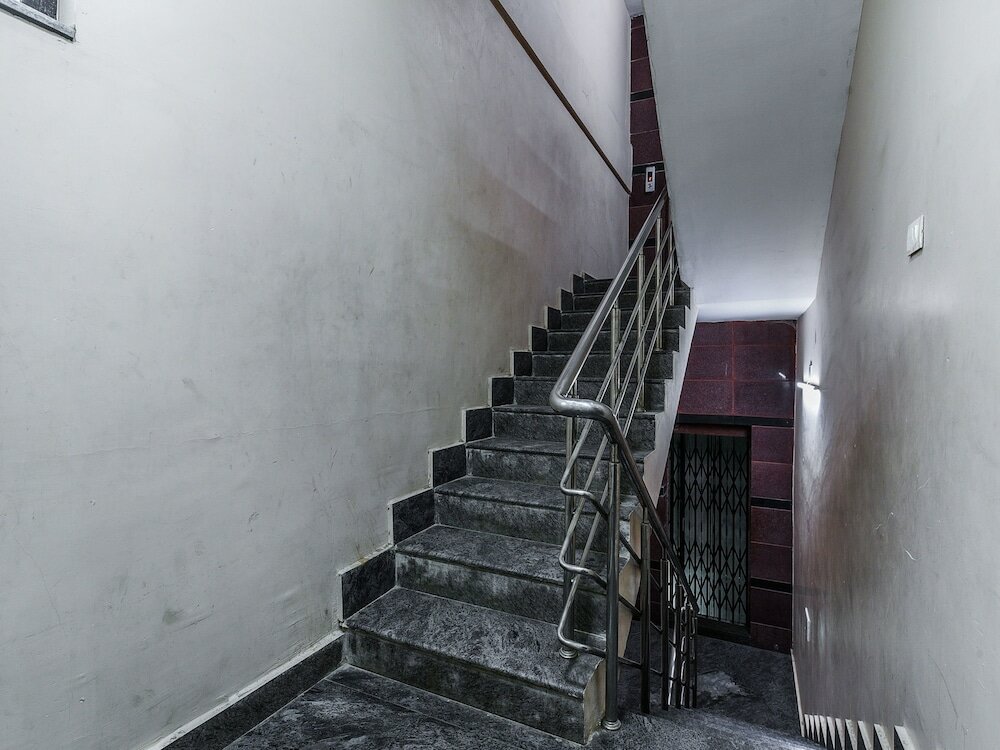 Фото Oyo 16856 Sri Jaya Guesthouse