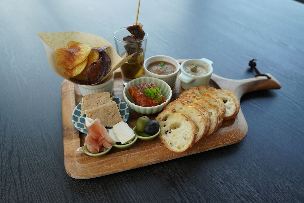 Фото Winery Hotel & Condominium Hitohana