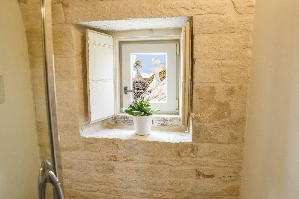 Фото Trulli Lithos Suite