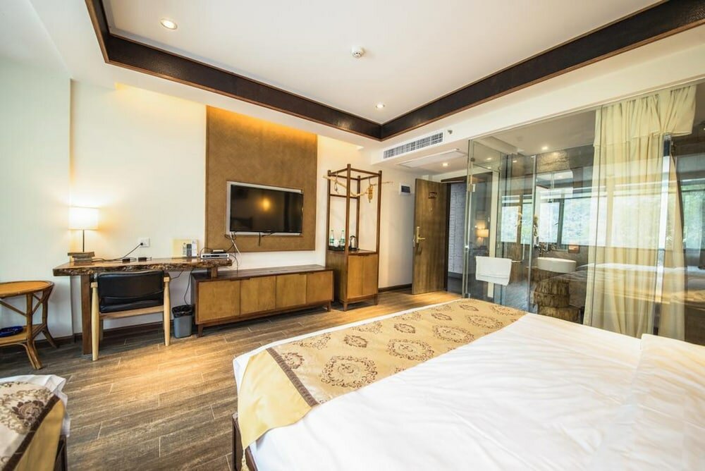 Фото Dongfang Tianshe Resort