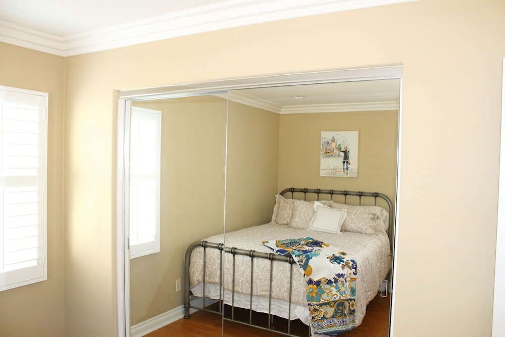 Фото Irvine Property 1