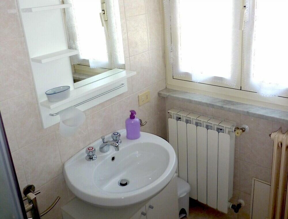 Фото Tommy Guest House Roma