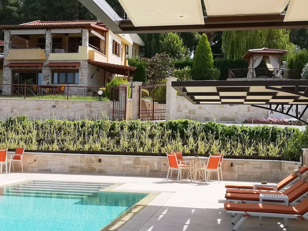 Фото Aracelia Villas with private pools