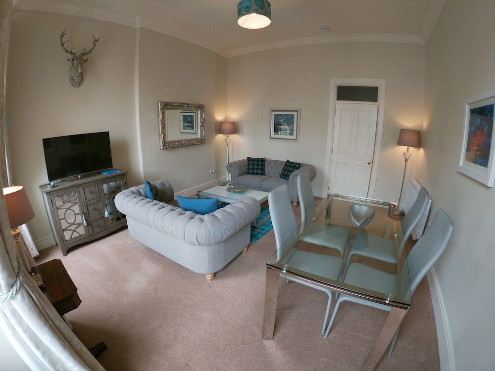 Фото Escape To Edinburgh at Broughton Place