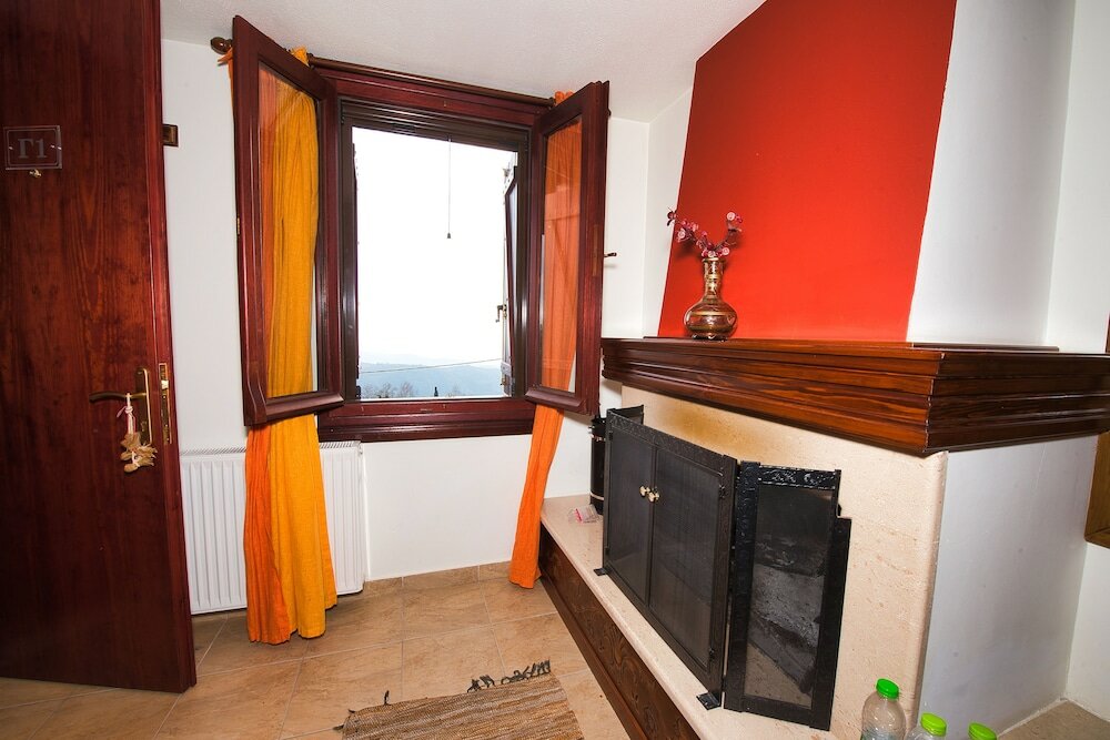 Фото Anemoessa Traditional Village Hotel