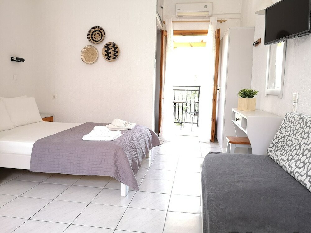 Фото Emilia Apartments