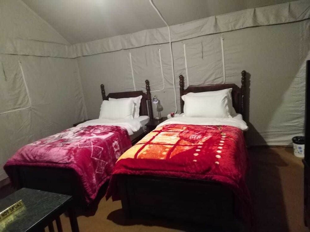 Фото Swachh Room