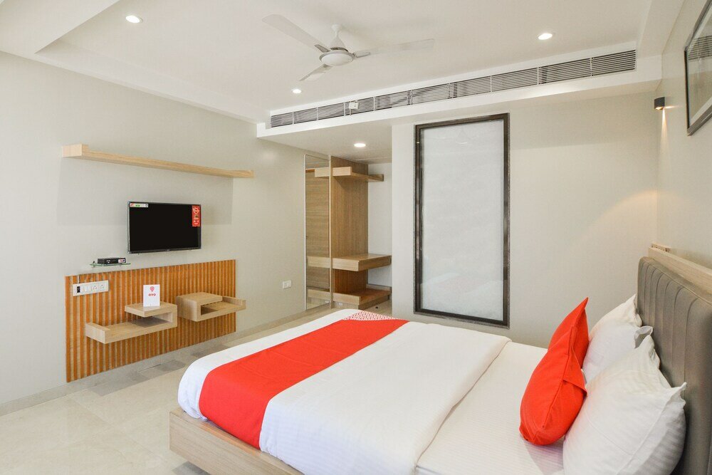 Фото Oyo Flagship 19307 Hotel Season Choice