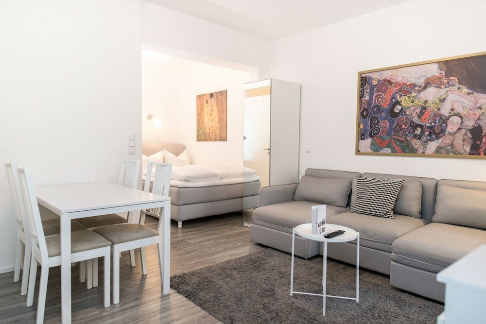 Фото Arnulfsplatz Aparts