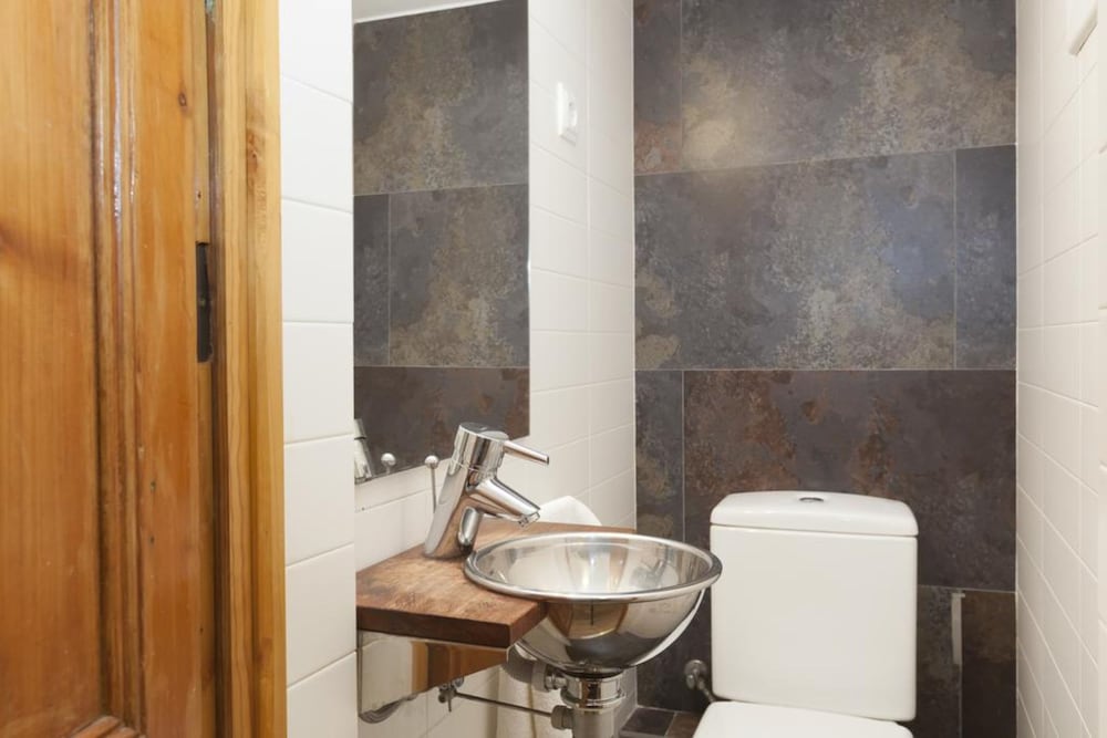 Фото Akira Flats Roger de Flor Chic apartment