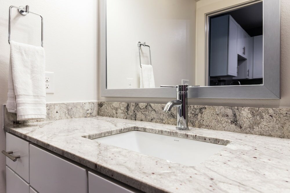 Фото Urbanlights at Legacy West