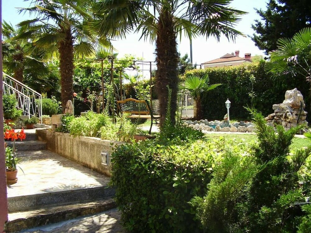 Фото Apartment & Rooms Graciela