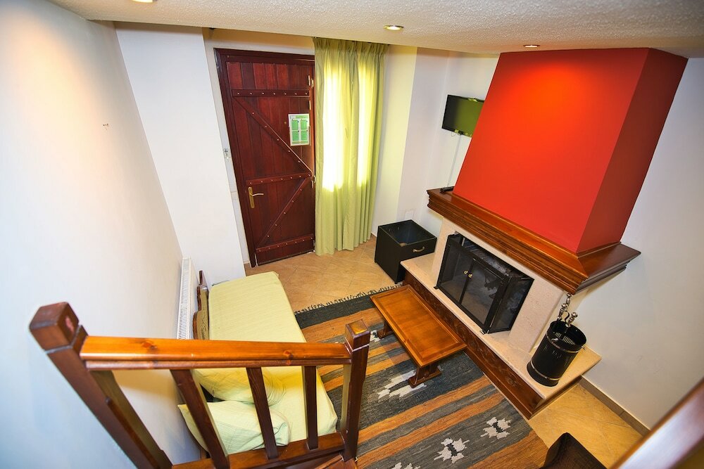 Фото Anemoessa Traditional Village Hotel