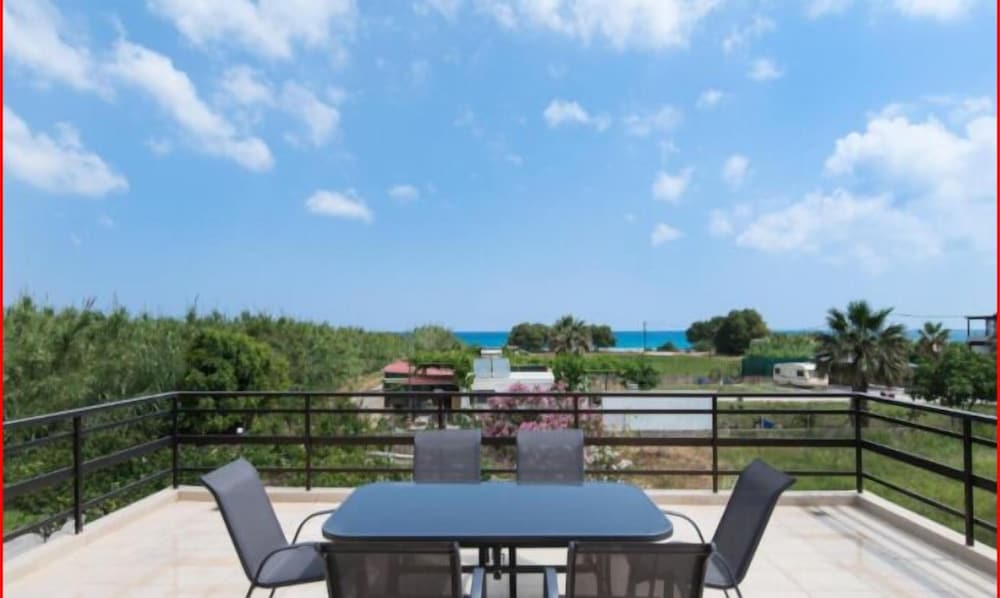 Фото Sirens House