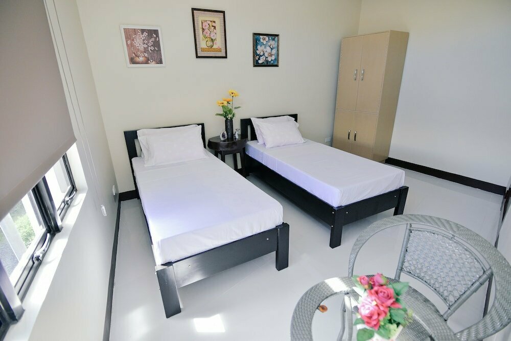 Hotel Twin B Residences, Kalibo, photo