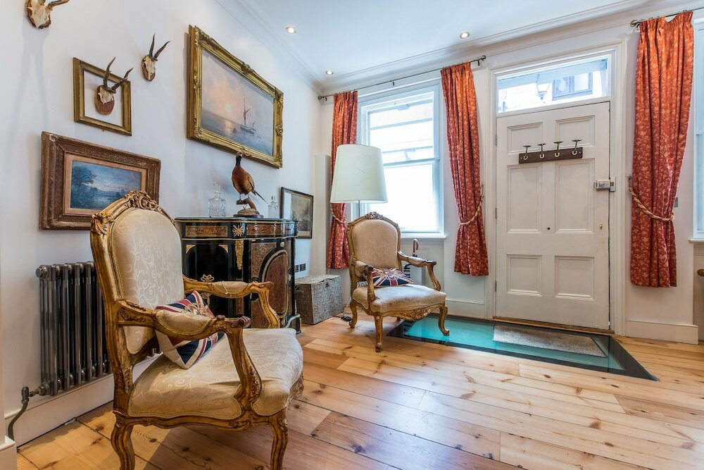 Фото Sherlocks Hidden Home