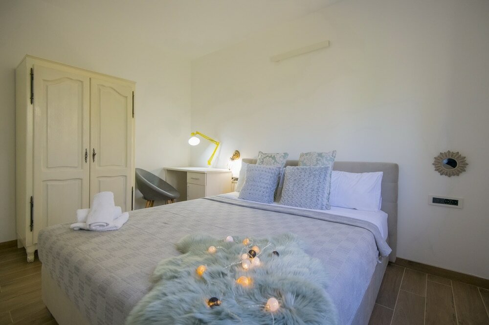 Фото Holiday House Luxury