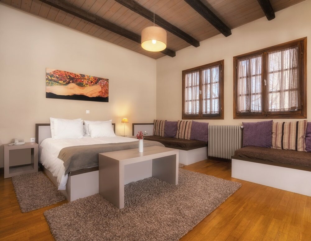 Фото Gefyri Hotel