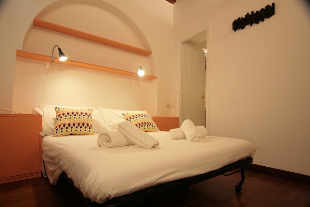 Фото House Monti 1875