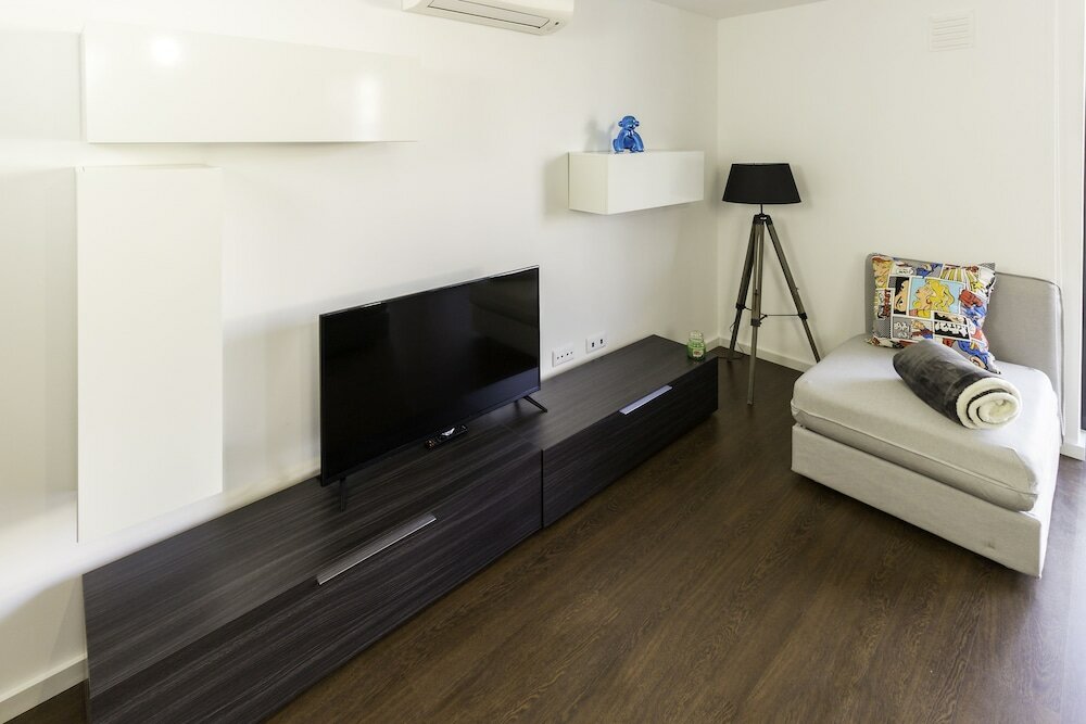 Фото Guest H4u Bonjardim Pop Art City Center