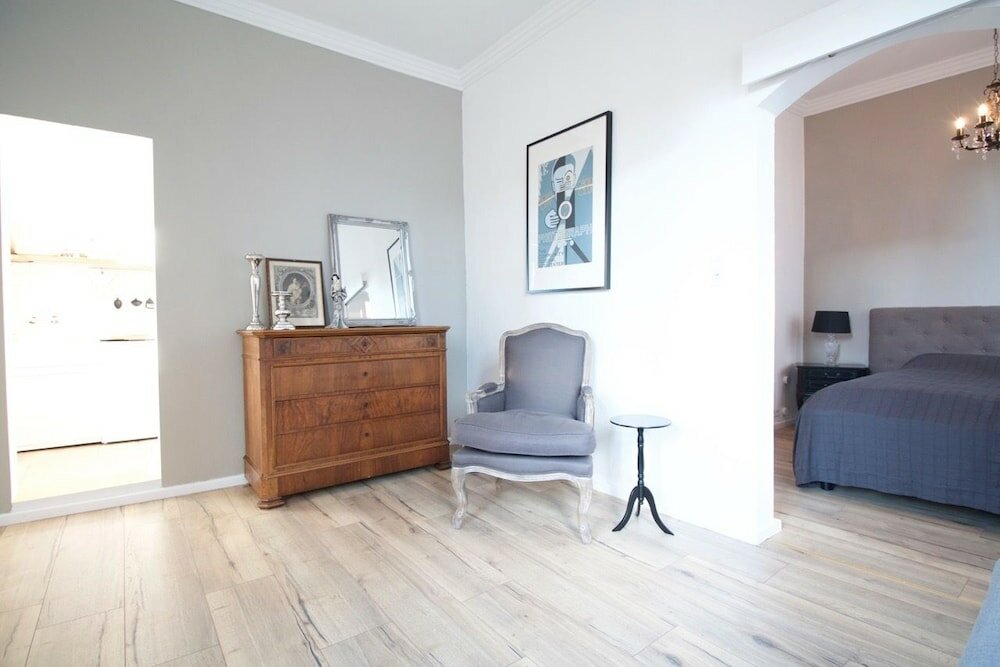 Фото Boutique Charme Apartments 14