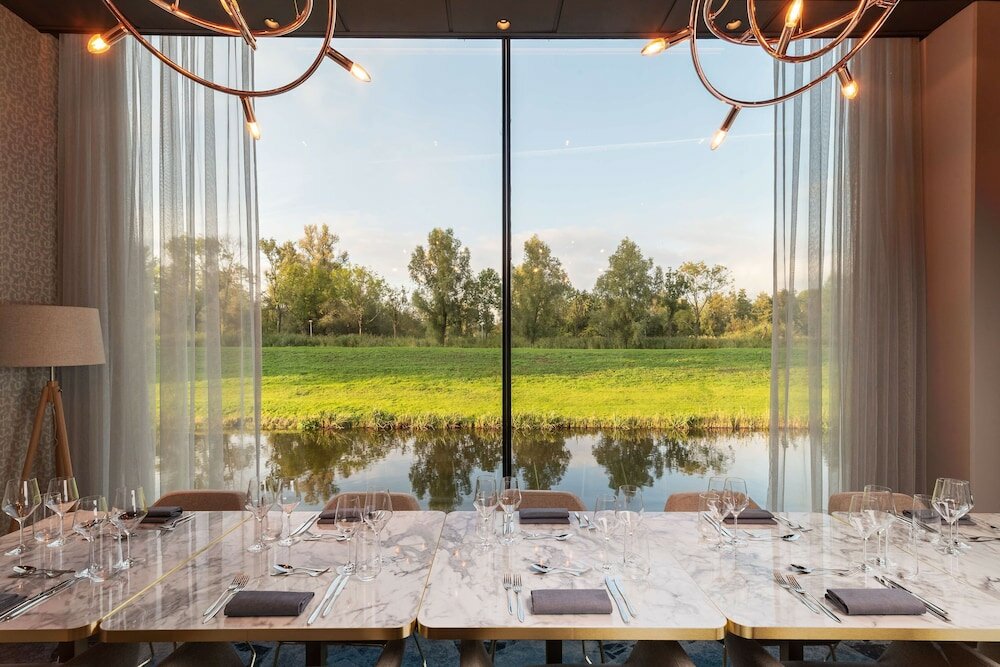 Фото Radisson Hotel & Suites Amsterdam South