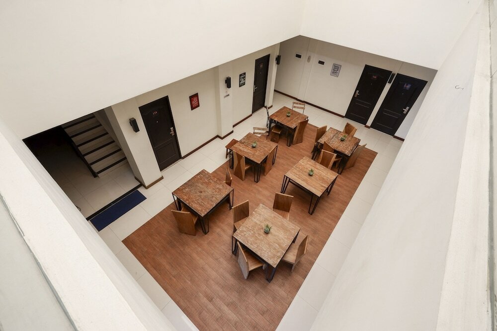 Фото RedDoorz @ Kawi