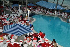Гостиница Отель Sai Rock Hotel & Beach Resorts