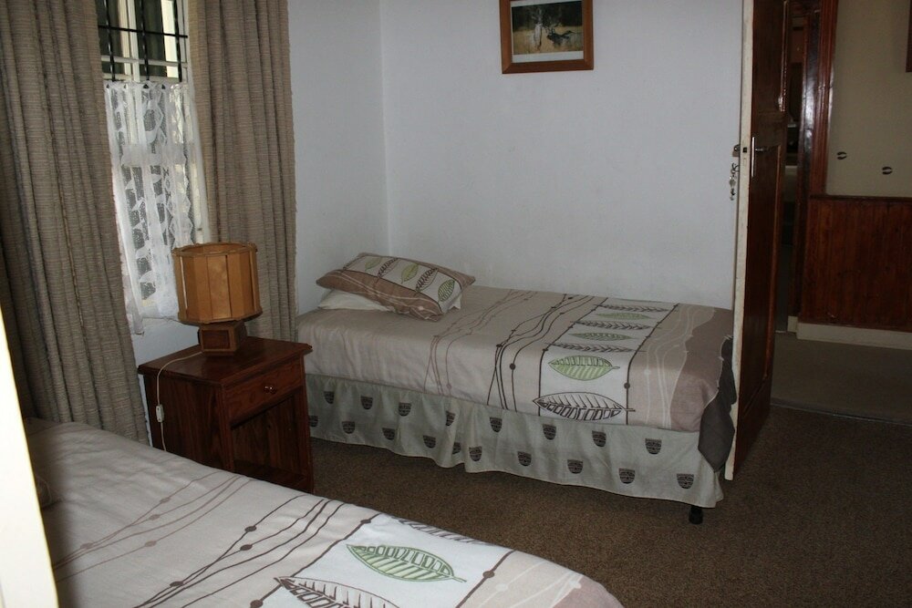 Фото Trackers Inn