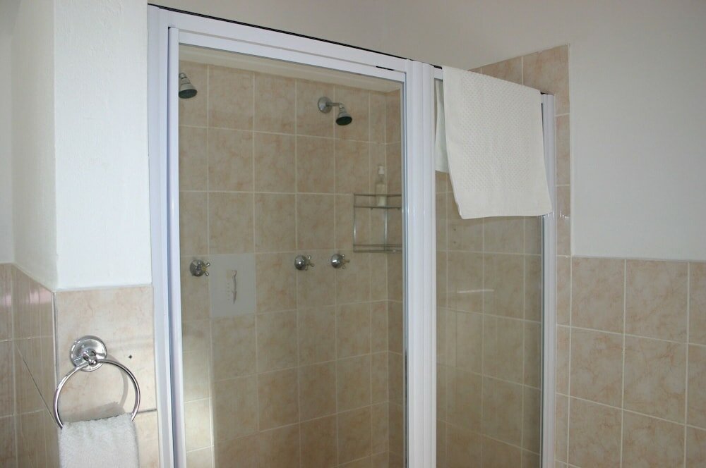 Фото Fraaigelegen Farm