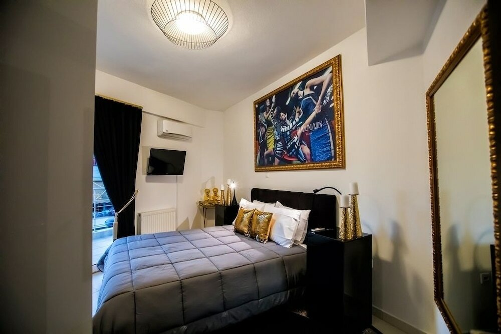 Фото Deluxe Apartments