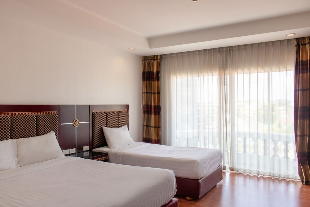 Фото Jomtien Hisotel