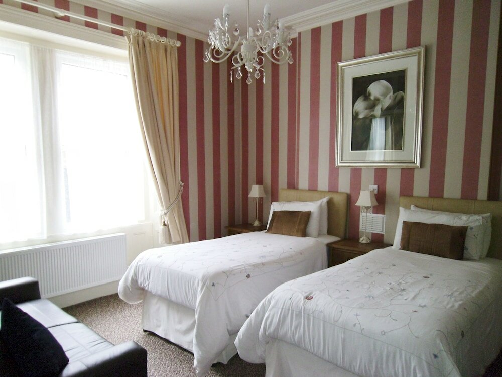 Фото Oakover Guest House