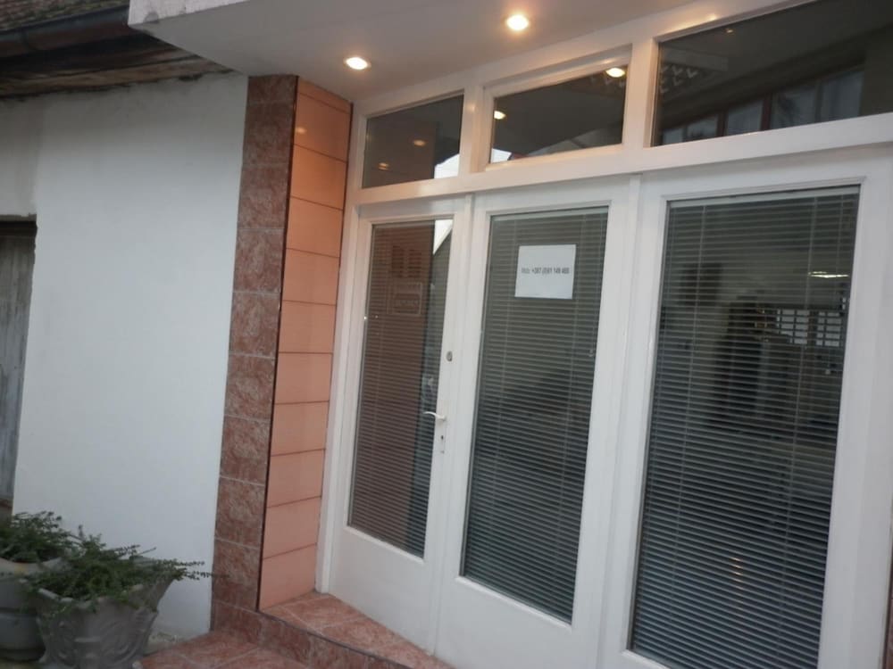 Фото Kingdom Rooms Visoko