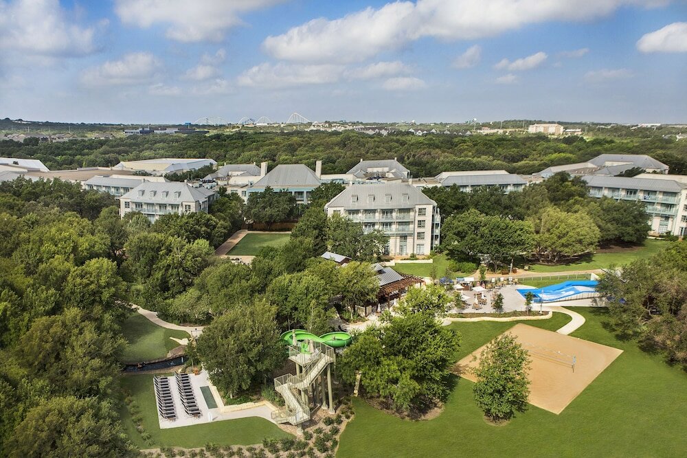 Фото Hyatt Regency Hill Country Resort & SPA
