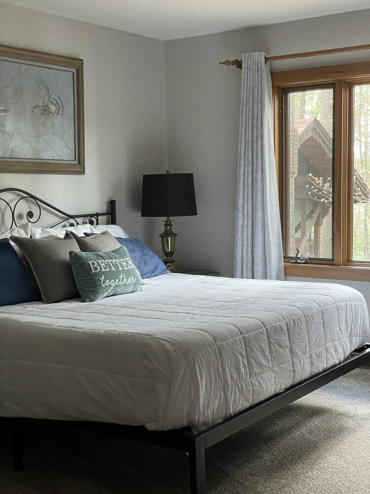 Фото J&j's Place