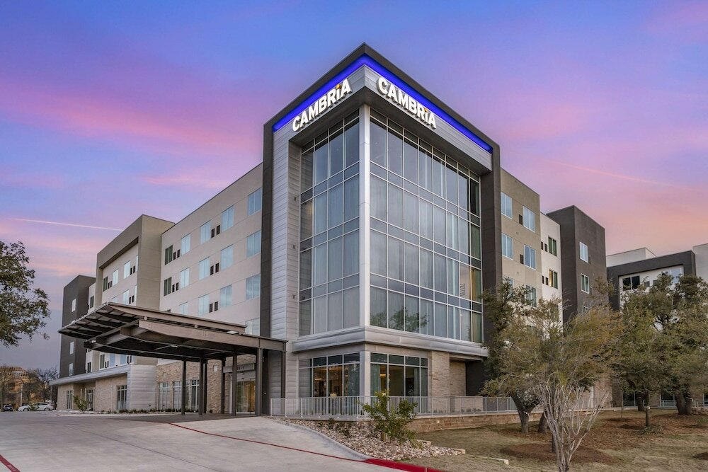 Фото Cambria Hotel Waco Univ Riverfront