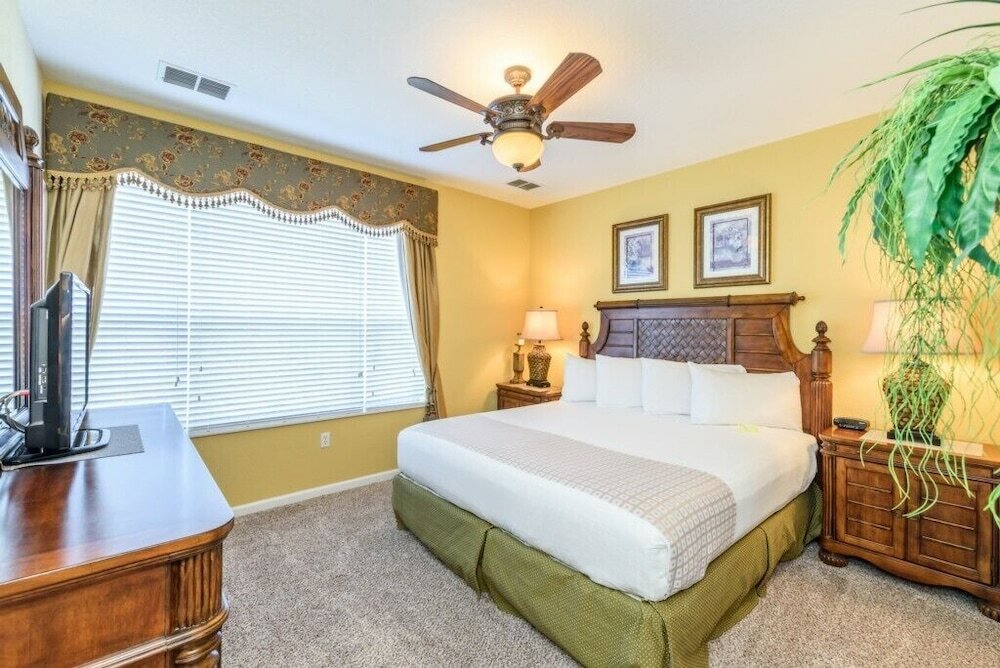 Фото Vista Cay Resort Direct Townhomes by Millennium Management