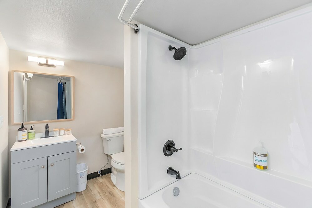 Фото The Nightjar Shelter