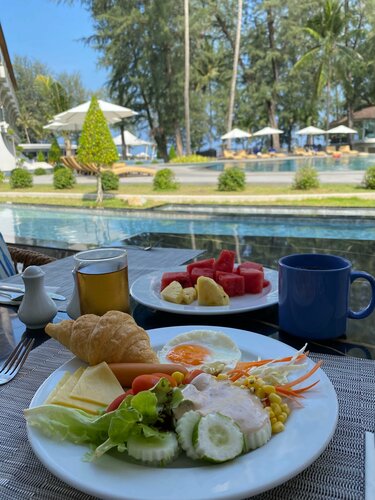 Внешний вид отеля Amora Beach Resort Phuket в Чонге Тале, фото 5