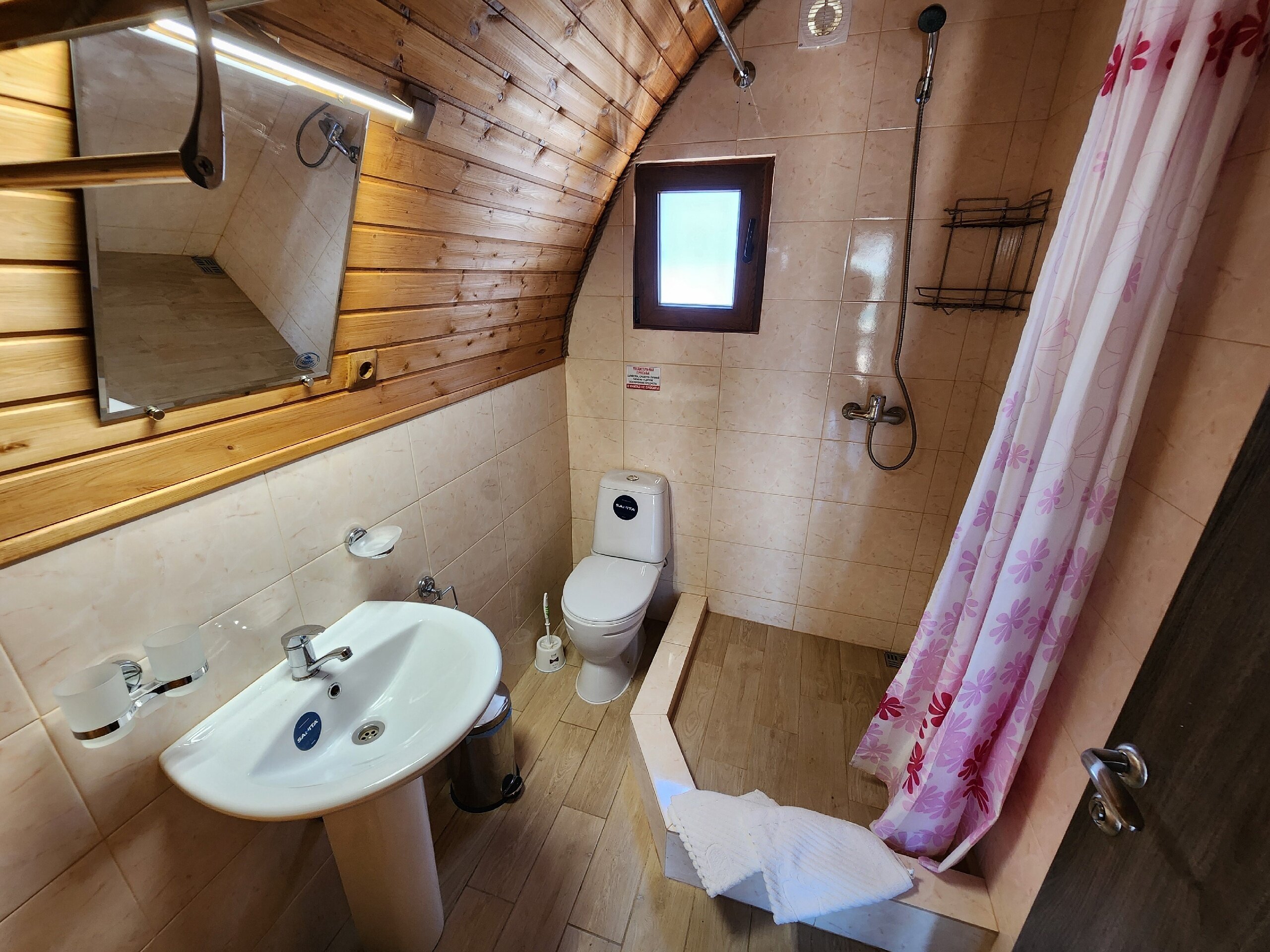 Фото Oasis Eco - House