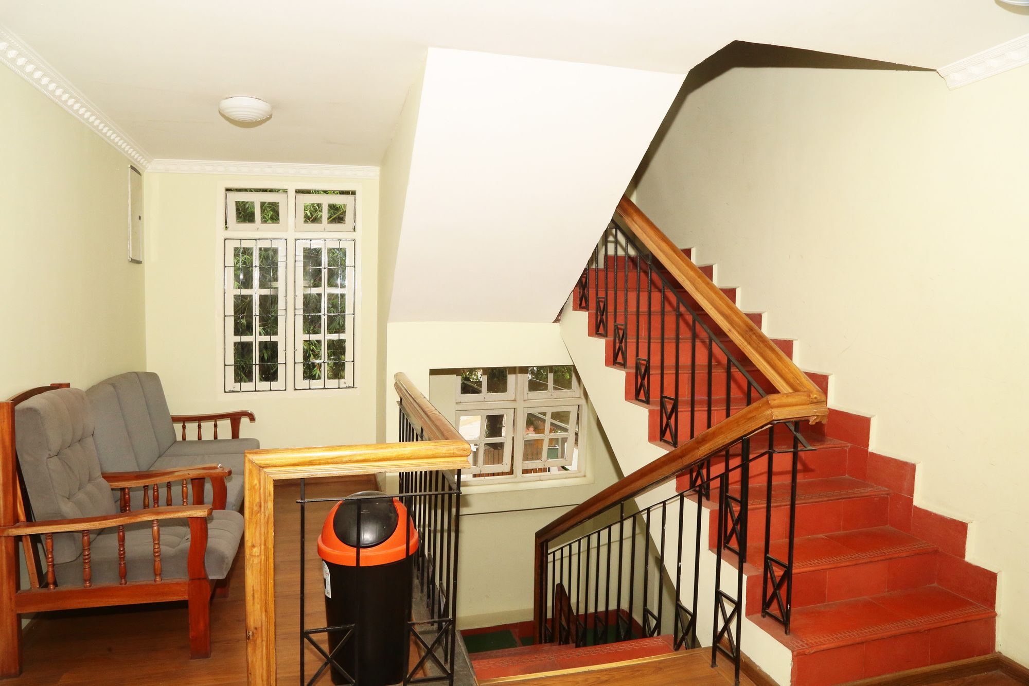 Фото Oyo 2158 Hotel Sn