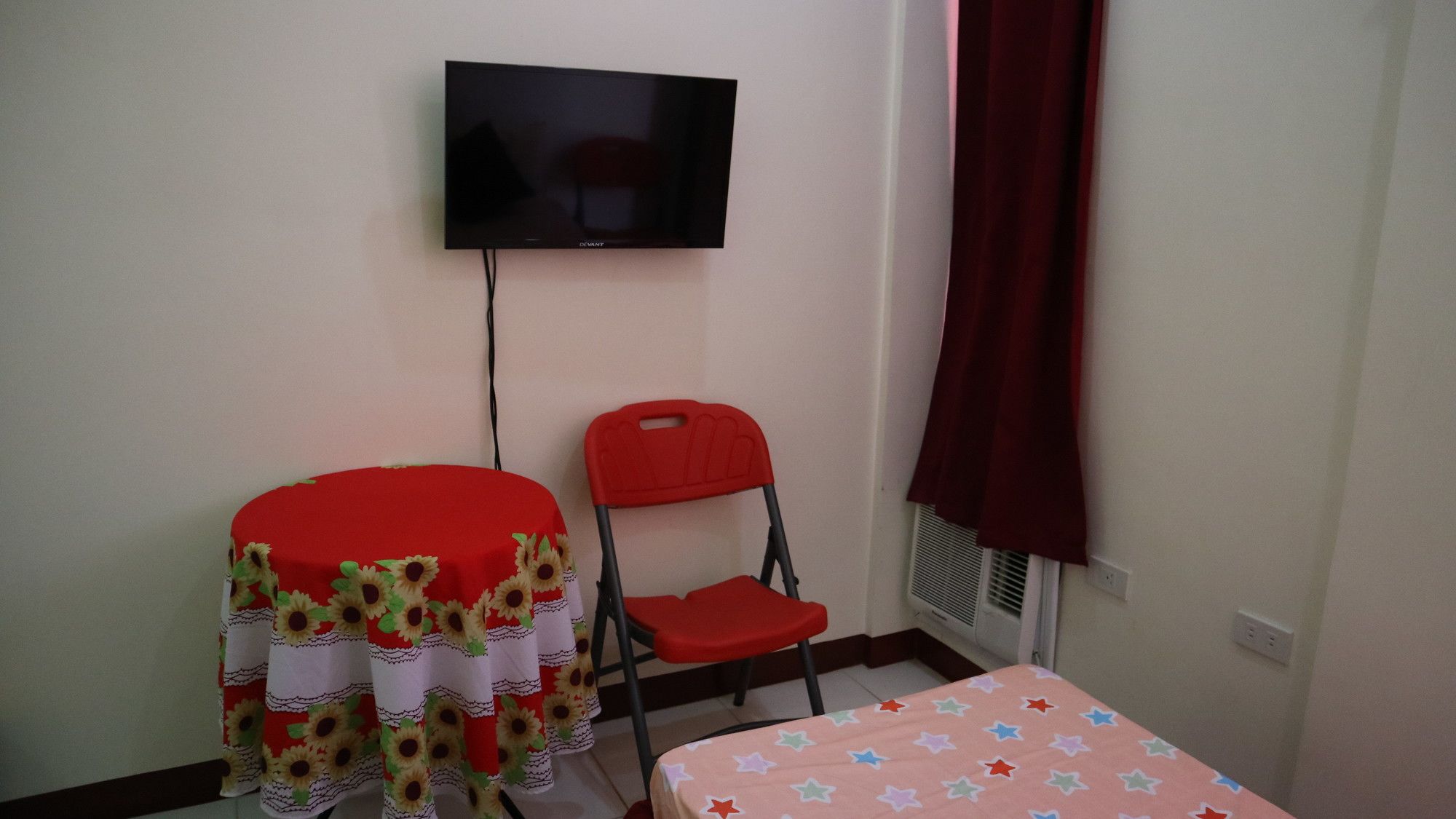 Фото C Tower Studio Apartments