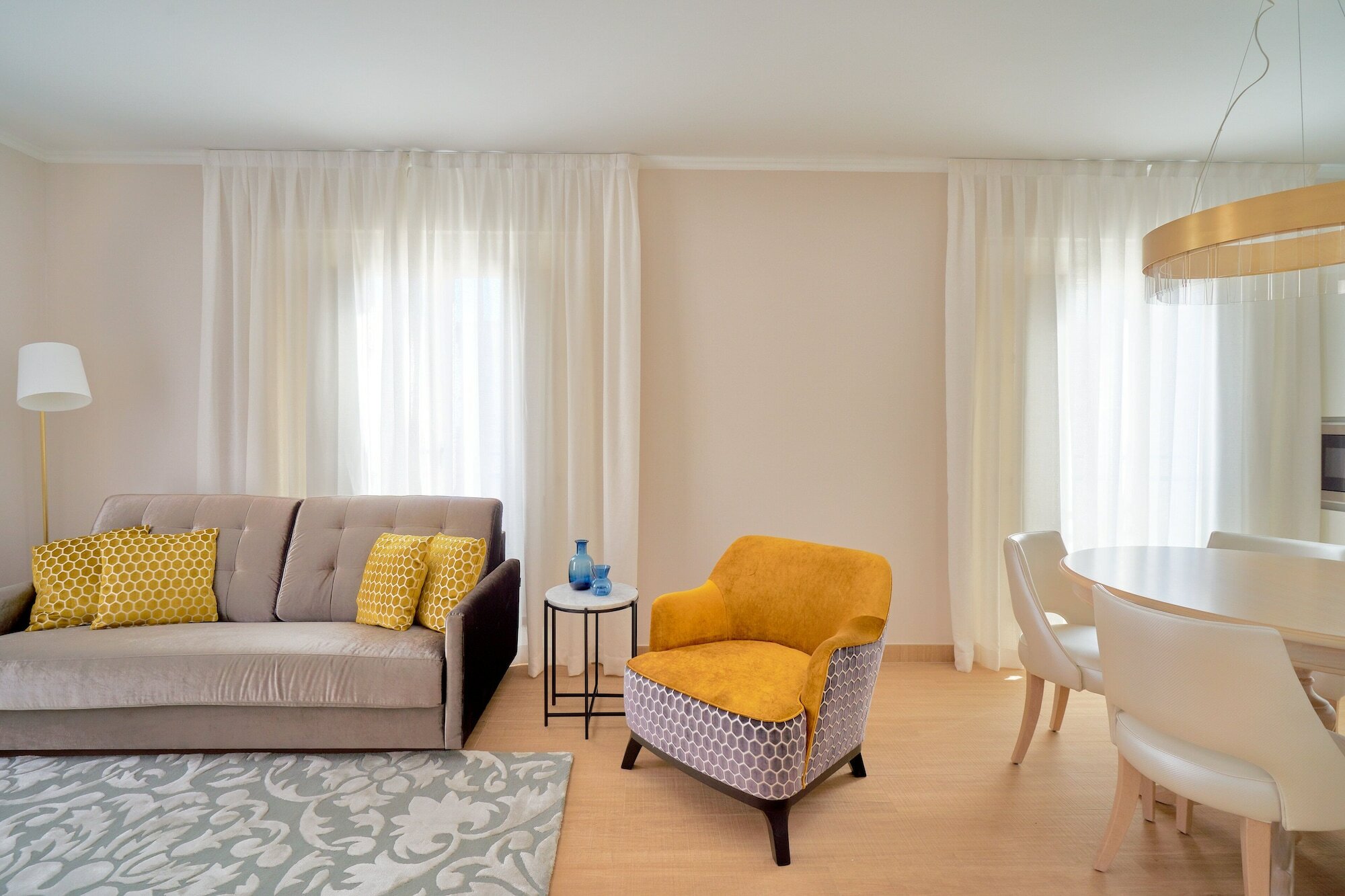 Фото Tandem Soho Suites