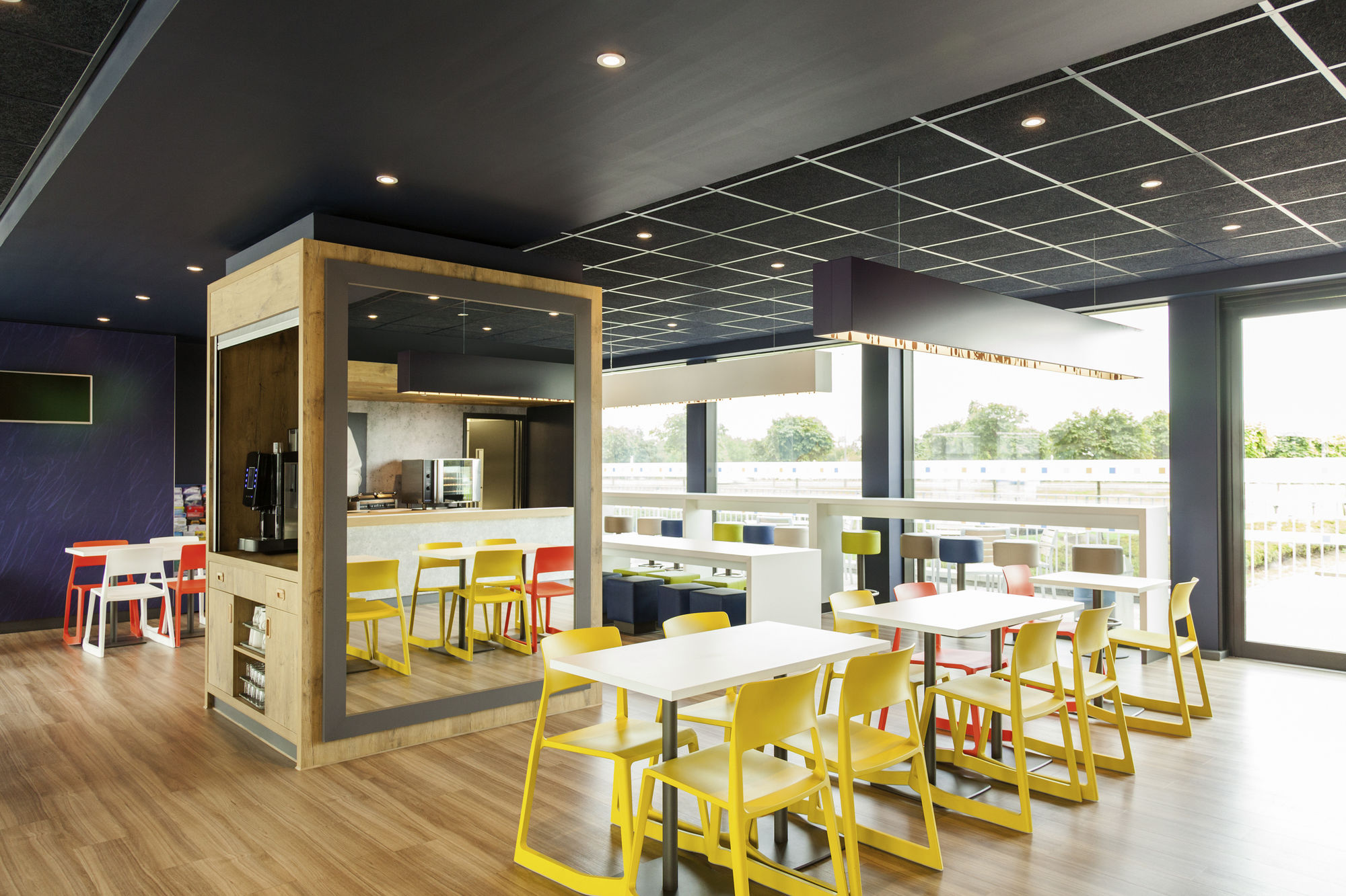 Фото Ibis budget Edinburgh Park