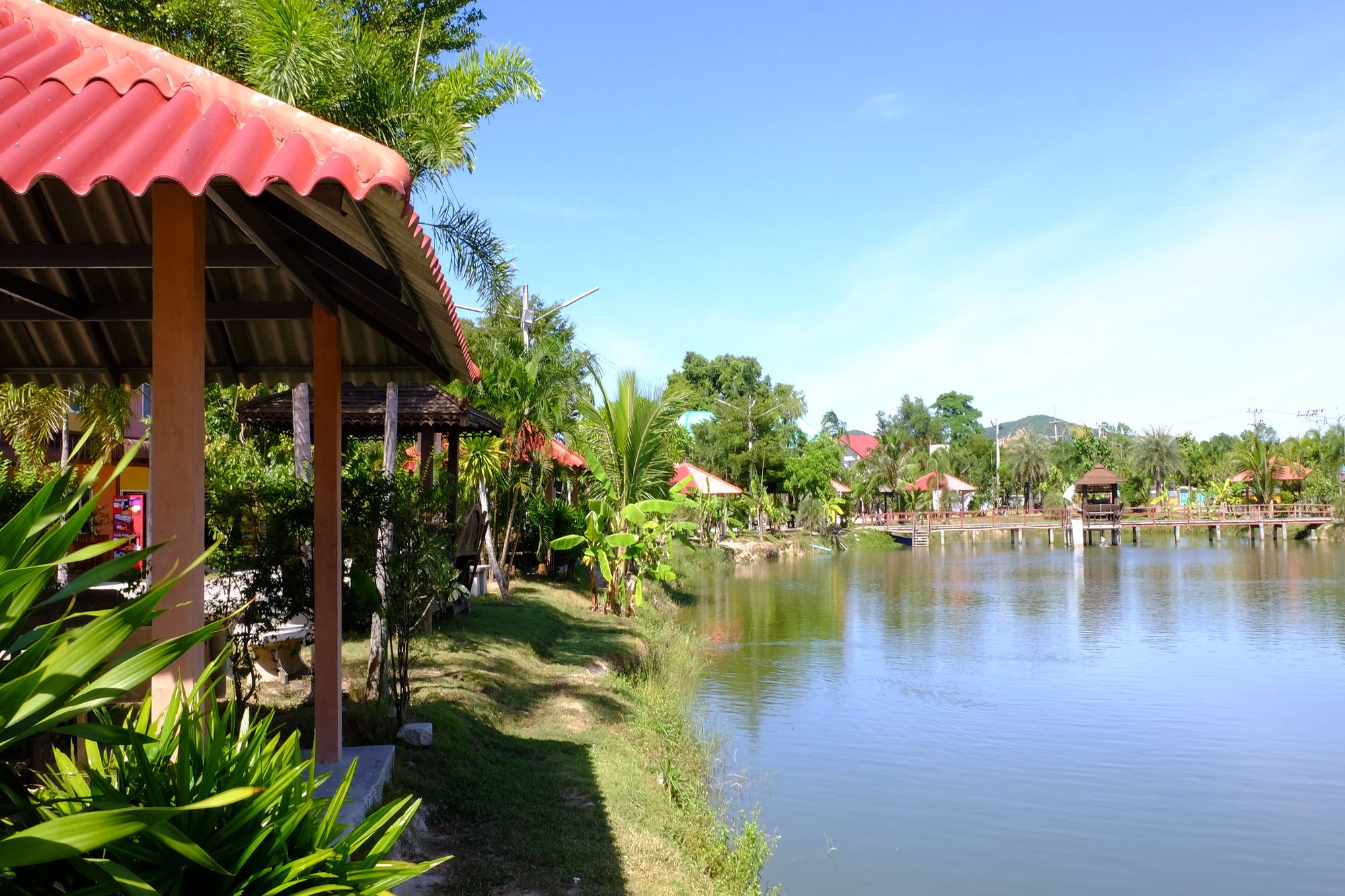 Фото Khwanruen Fishing Resort
