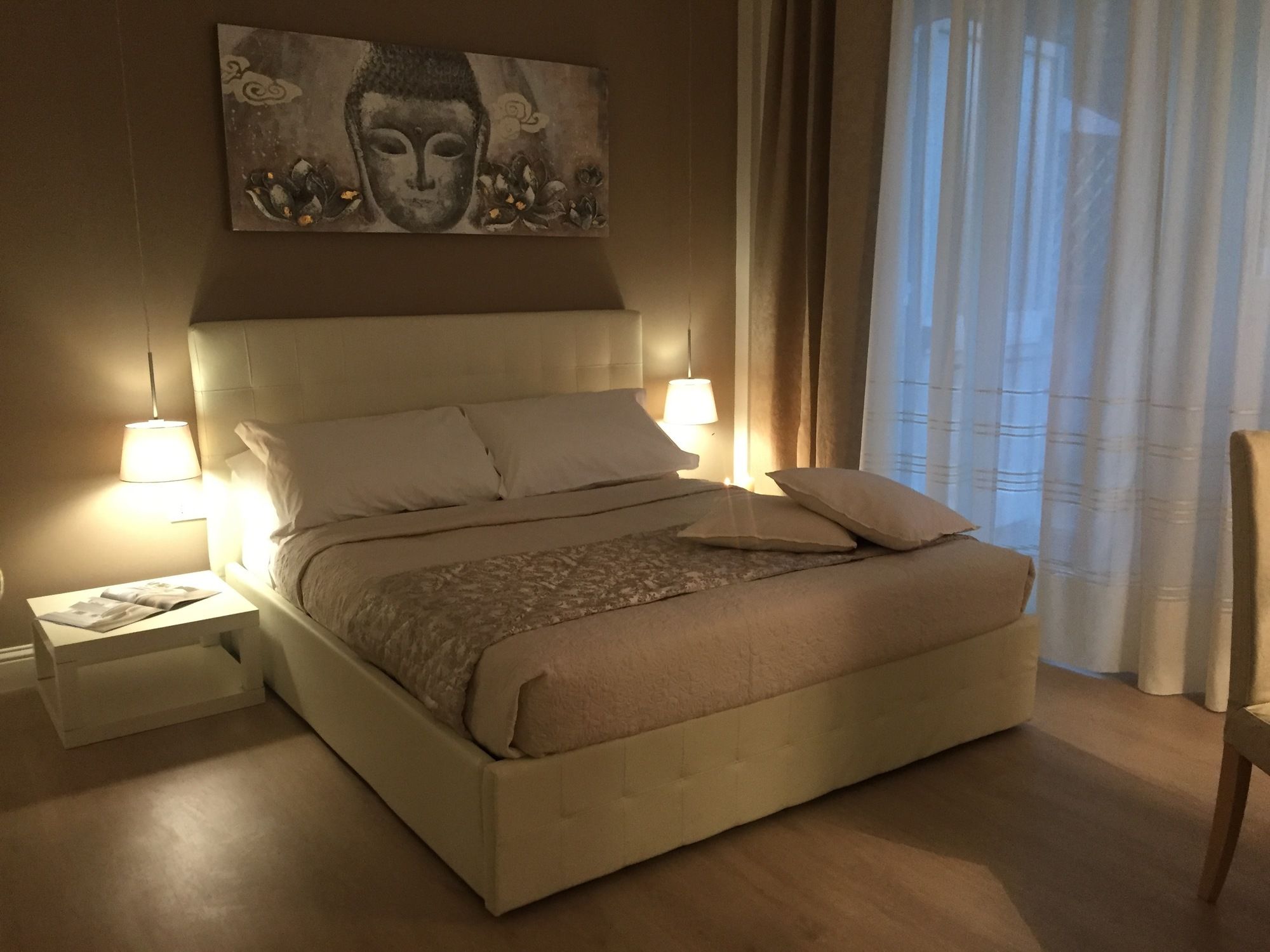 Фото Aruna Suites